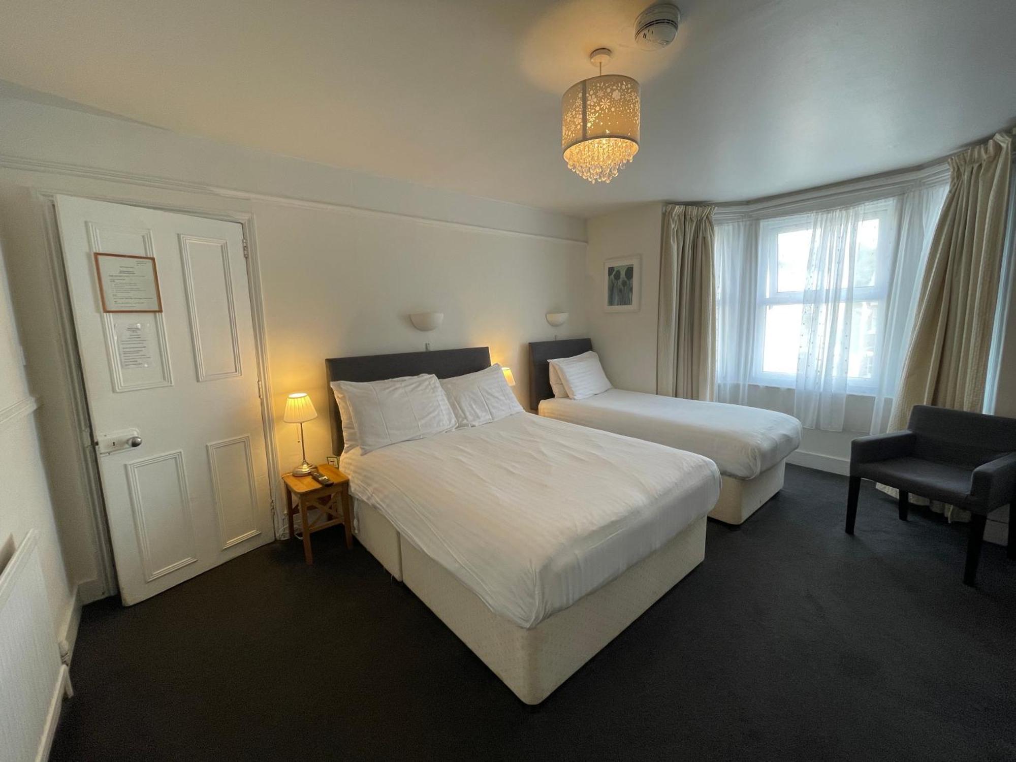 Newton House Oxford Hotel Екстериор снимка